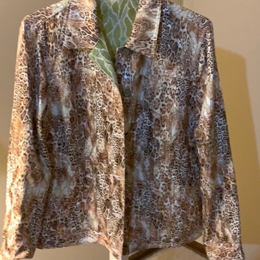 Reversible jacket